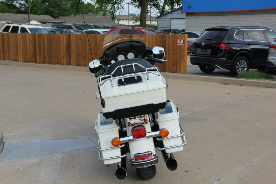 2012 Harley-Davidson 2012 Harley-Davidson Electra Glide Classic Two-Tone Birch White/Midnight Pea