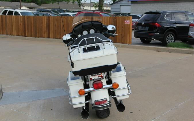 2012 Harley-Davidson 2012 Harley-Davidson Electra Glide Classic Two-Tone Birch White/Midnight Pea