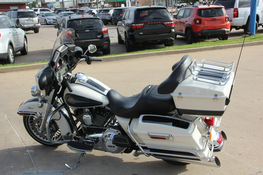 2012 Harley-Davidson 2012 Harley-Davidson Electra Glide Classic Two-Tone Birch White/Midnight Pea