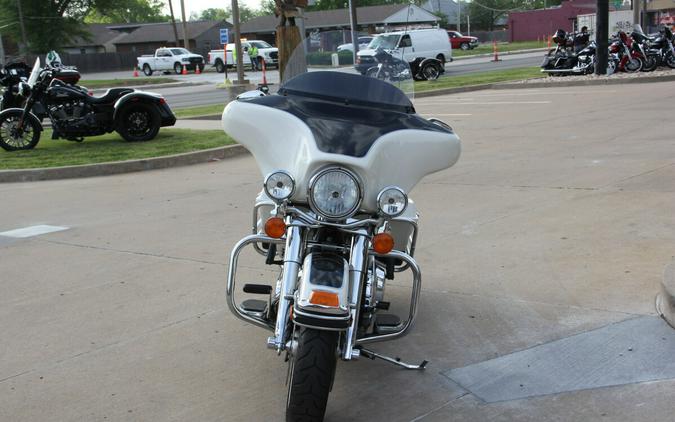 2012 Harley-Davidson 2012 Harley-Davidson Electra Glide Classic Two-Tone Birch White/Midnight Pea