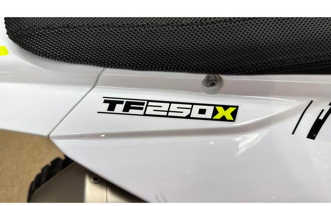 2024 Triumph TF 250-X