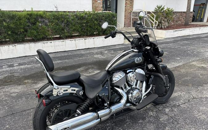 2022 Indian Motorcycle® Super Chief® Limited Black Metallic