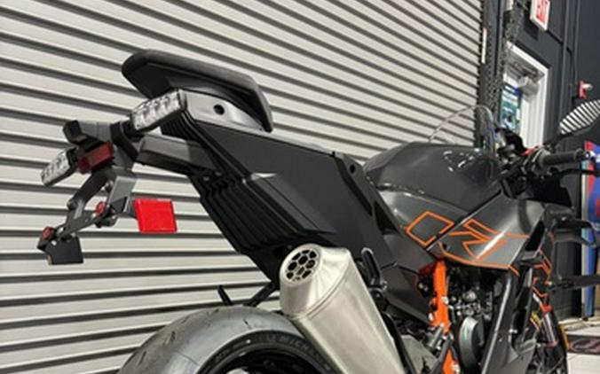 2026 KTM RC 990 R