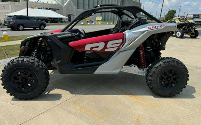 2024 Can-Am Maverick X3 RS Turbo Fiery Red & Hyper Silver