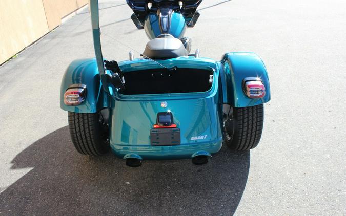 Harley-Davidson® Road Glide 3 2026 Teal Thunder