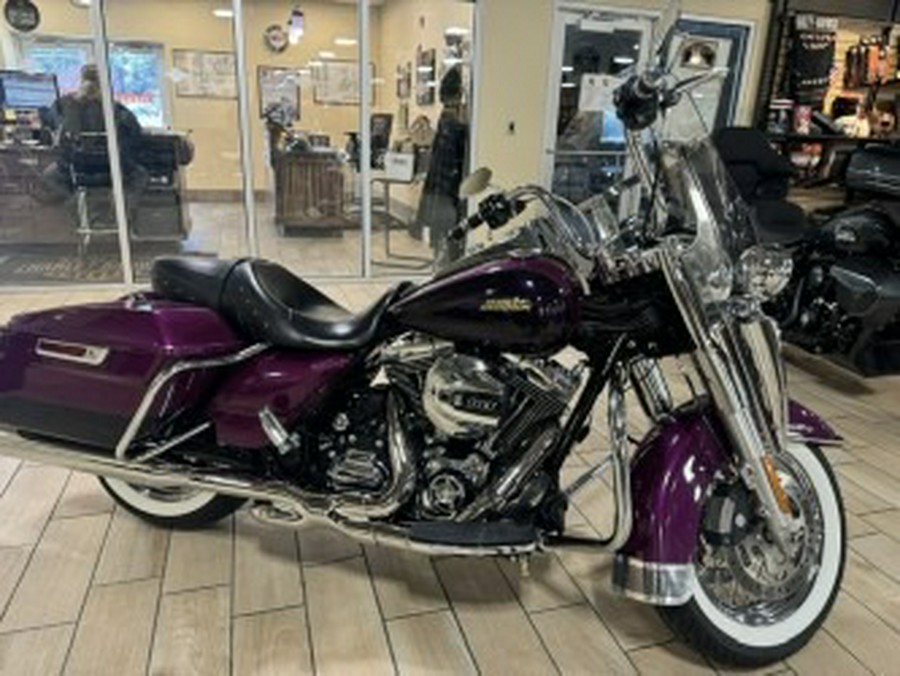2016 Harley-Davidson Road King®