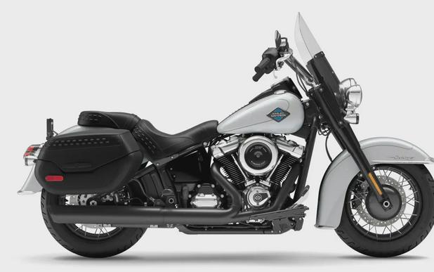 2025 Harley-Davidson Heritage Classic White Onyx Pearl - Black Finish