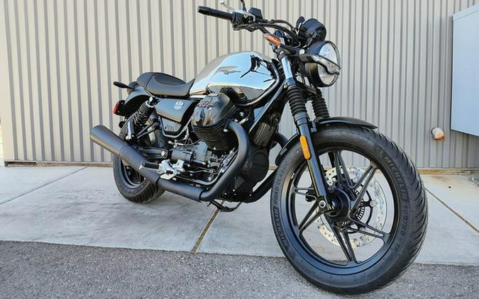 2025 Moto Guzzi V7 Stone Chrome