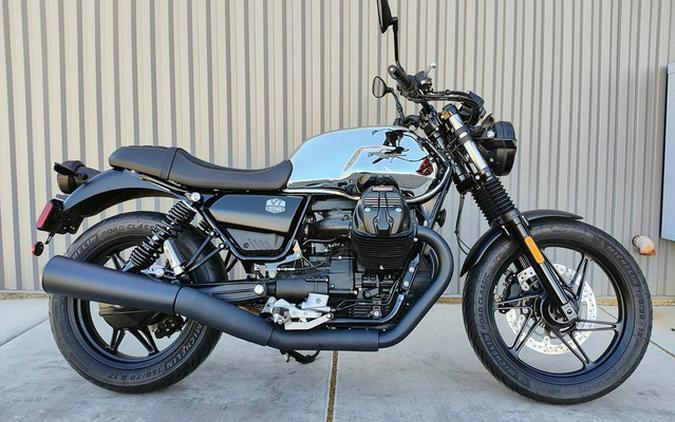 2025 Moto Guzzi V7 Stone Chrome