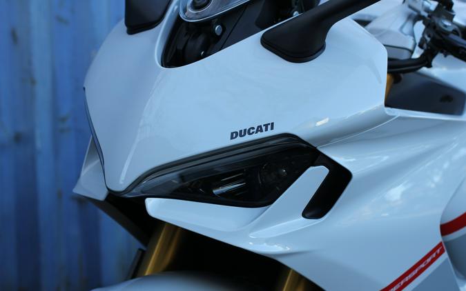 2024 Ducati SuperSport