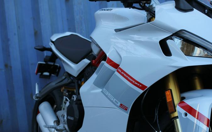 2024 Ducati SuperSport