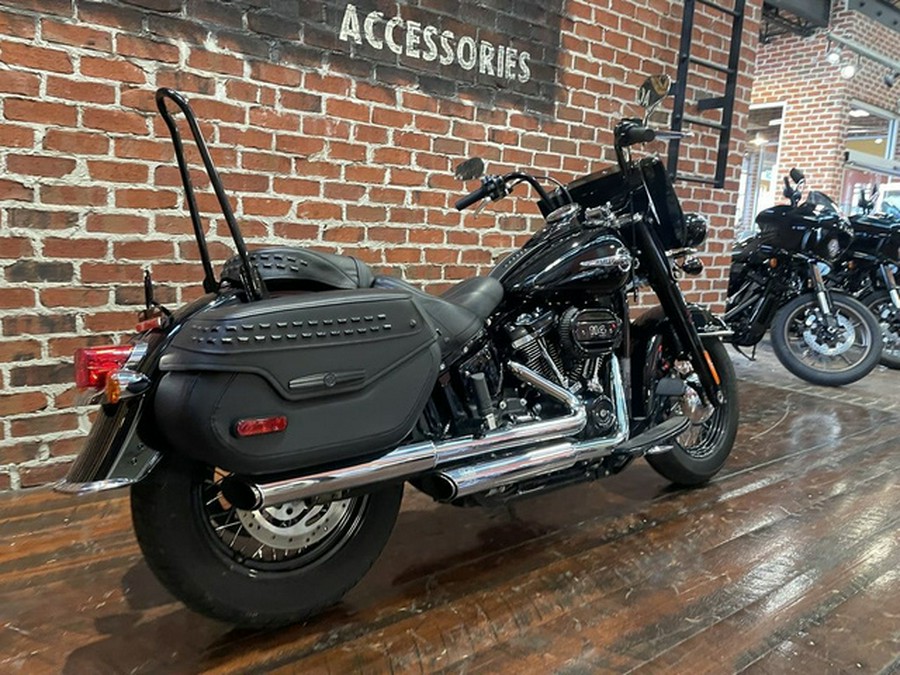 2020 Harley-Davidson FLHCS - Heritage Classic 114