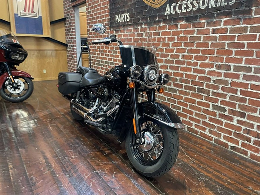 2020 Harley-Davidson FLHCS - Heritage Classic 114