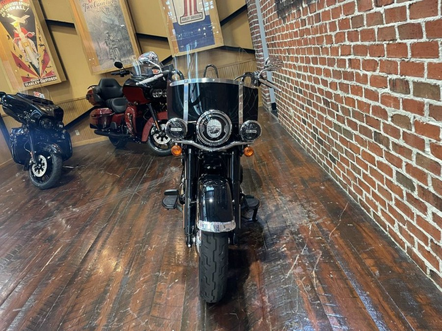 2020 Harley-Davidson FLHCS - Heritage Classic 114