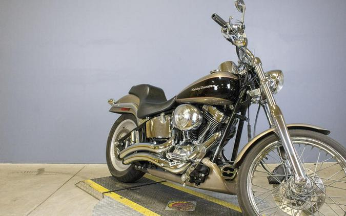 2004 Harley-Davidson® FXSTD - Softail® Deuce