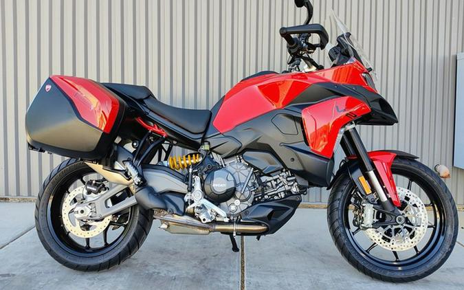 2025 Ducati Multistrada V2