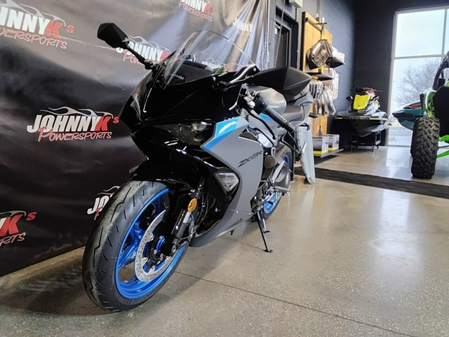 2026 Kawasaki ZX 636 Carbon ABS