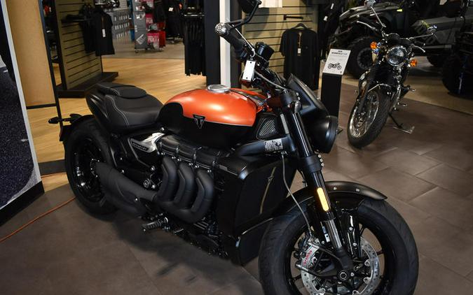 2026 Triumph Rocket 3 Storm R Satin Baja Orange/Matte Sapphire Black