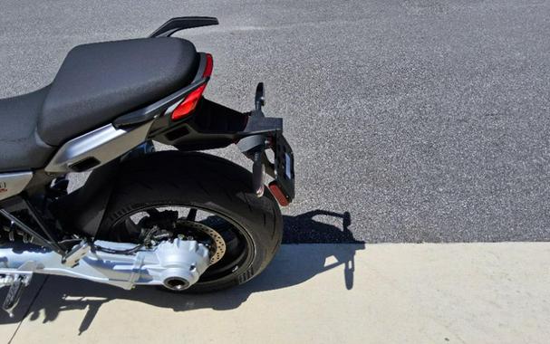 2022 Moto Guzzi V100 Mandello