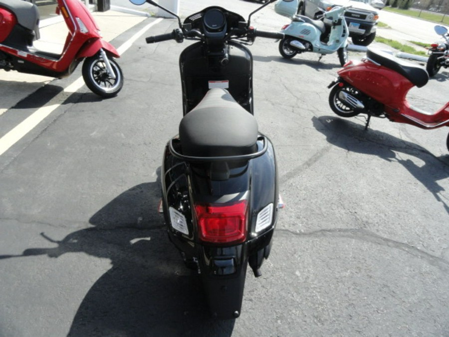 2024 Vespa GTV 300