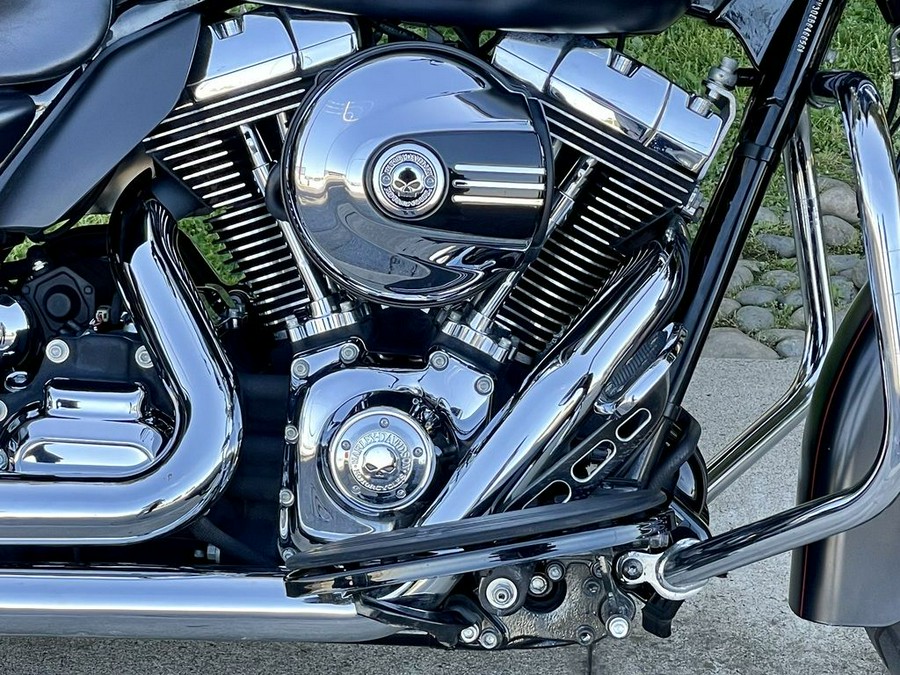 2014 Harley-Davidson® FLHXS - Street Glide® Special