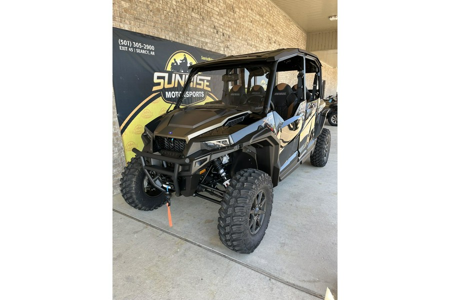 2023 Polaris Industries GENERAL XP 4 1000 Ultimate Black Crystal