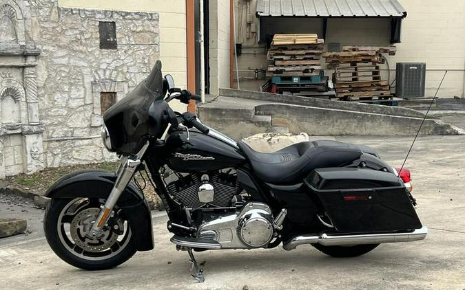 2009 Harley-Davidson® FLHX - Street Glide®