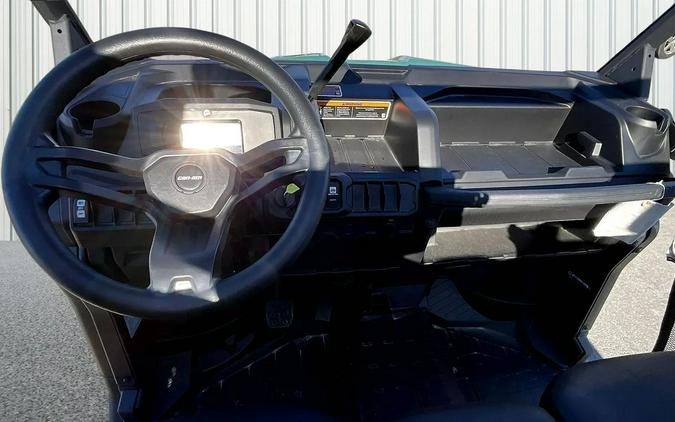 2025 Can-Am SSV DEF DPS 62 HD9 GN 25