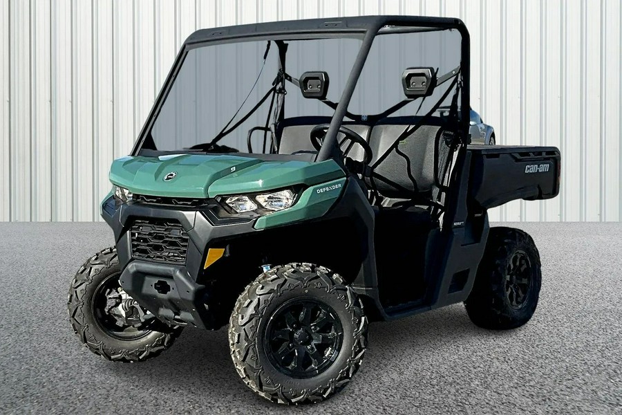 2025 Can-Am Defender DPS HD9