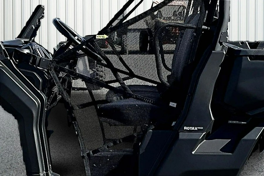 2025 Can-Am Defender DPS HD9