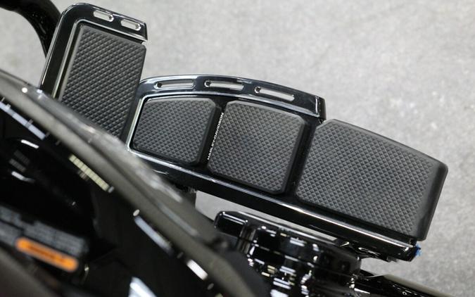 FLHXSE 2025 CVO™ Street Glide™