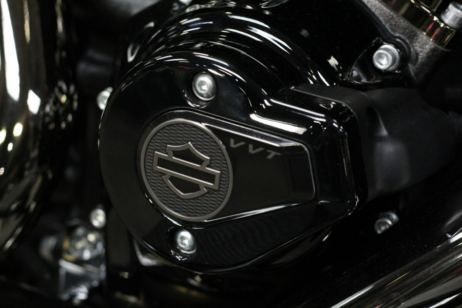 FLHXSE 2025 CVO™ Street Glide™