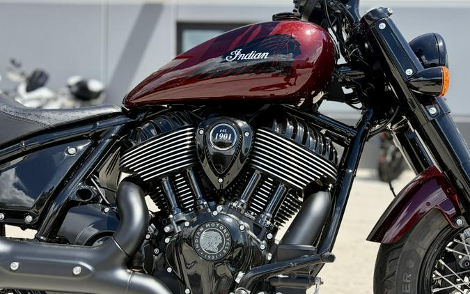 2025 Indian Motorcycle CHIEF BOBBER DARK HORSE MAROON MTLLIC 49S