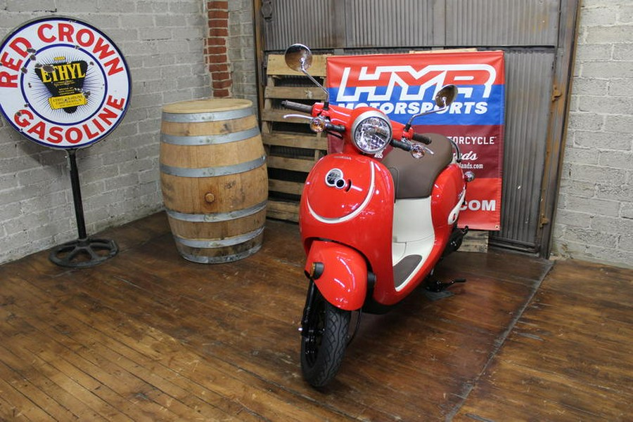 2026 Honda® NCW50T RE