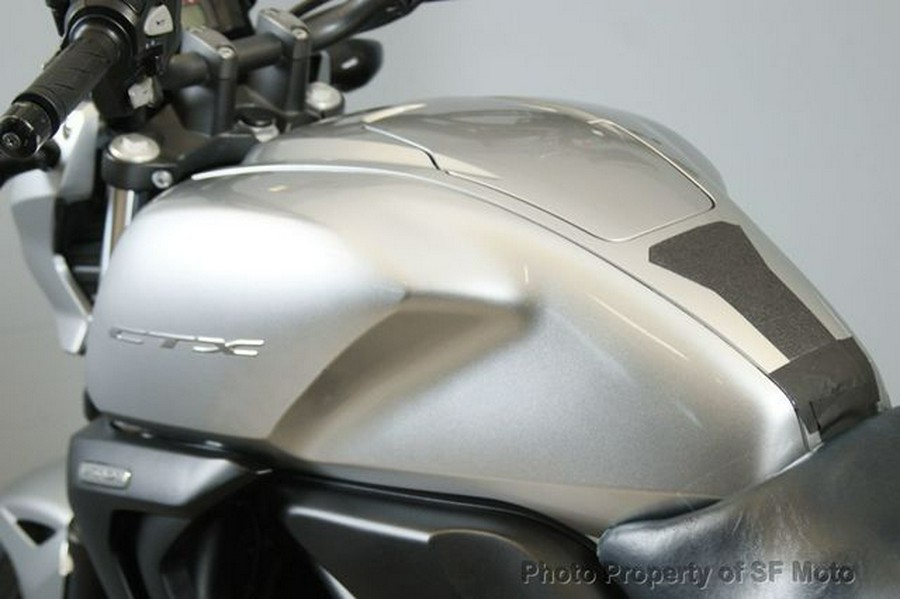 2015 Honda CTX700N DCT