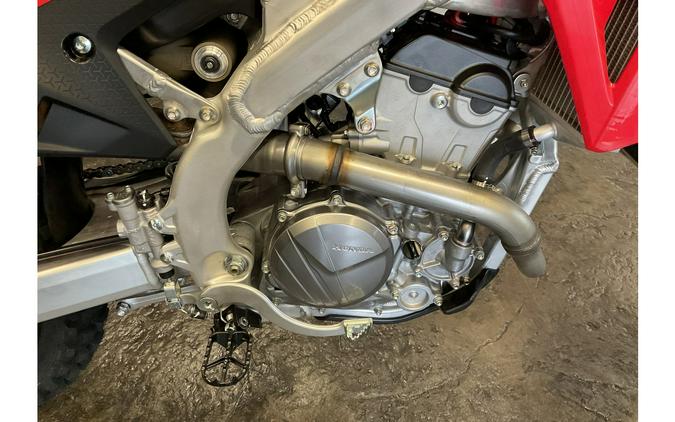 2026 CRF® 250R - Honda