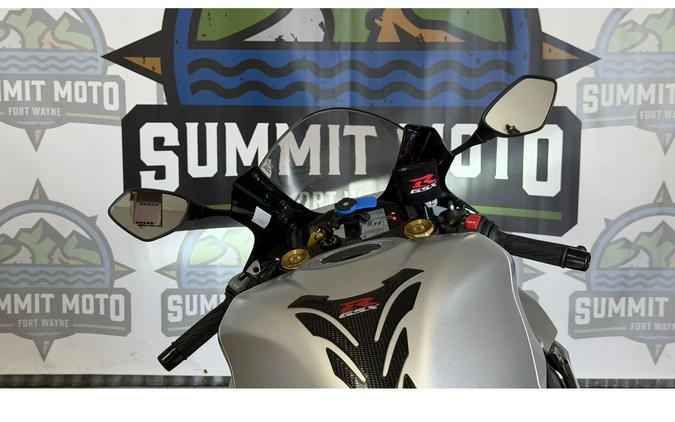 2025 GSX-R1000 - Suzuki