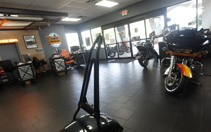 2025 Harley-Davidson Street Bob FXBB
