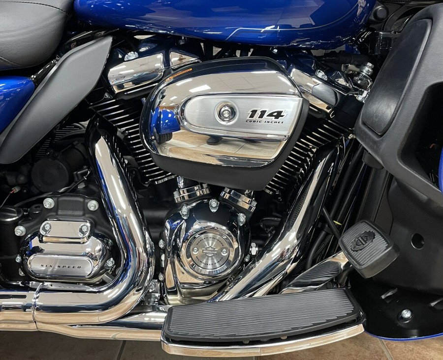 2024 Harley-Davidson Tri Glide Ultra Blue Burst