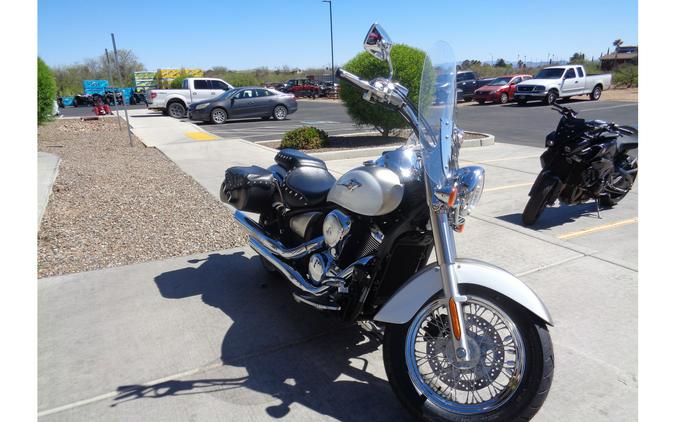 2009 Kawasaki Vulcan® 900 Classic LT