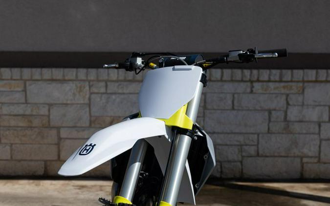 New 2024 HUSQVARNA FX 350 WHITE