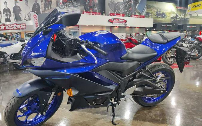 2024 YAMAHA YZF-R3 ABS