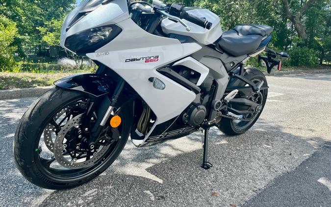 2025 Triumph Daytona 660