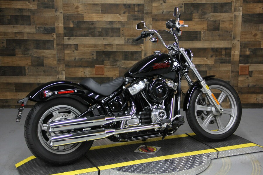 2023 Harley-Davidson Softail Standard Black