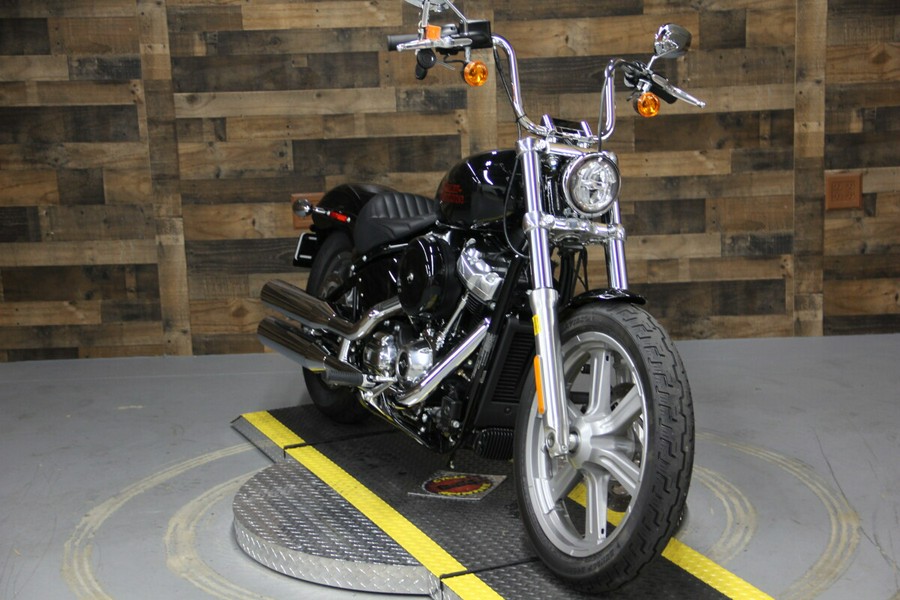 2023 Harley-Davidson Softail Standard Black