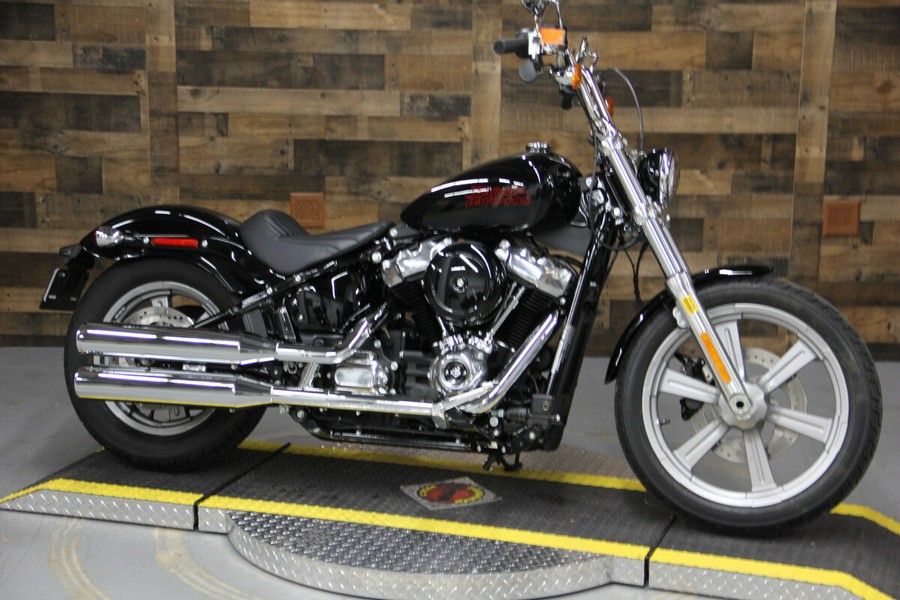 2023 Harley-Davidson Softail Standard Black