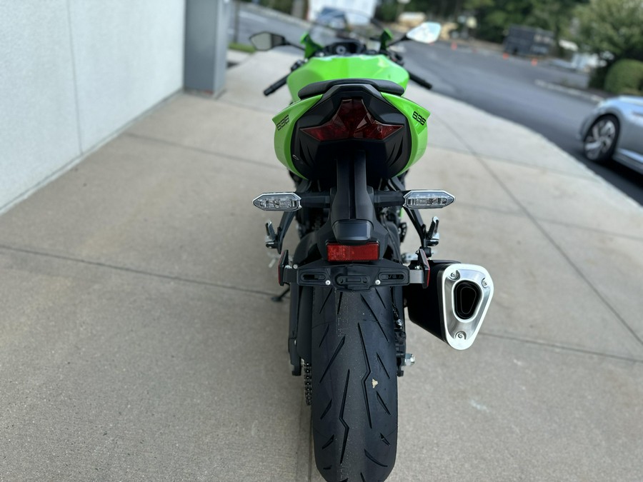 2025 Kawasaki NINJA ZX6R KRT Edition