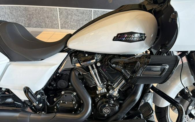 FLTRX 2024 Road Glide®