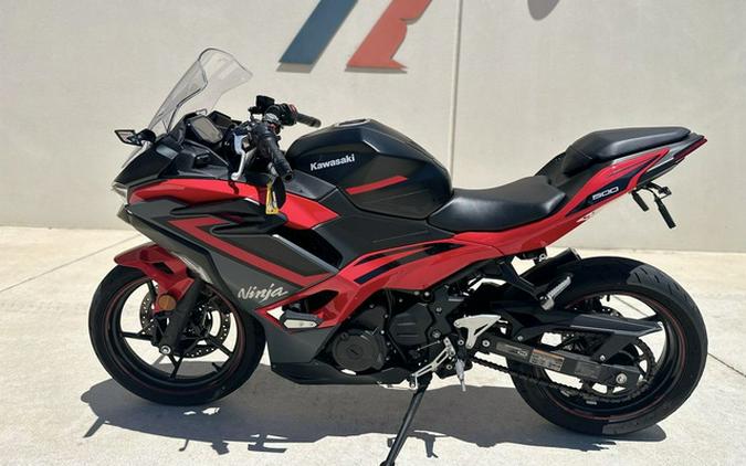 2024 Kawasaki Ninja 500