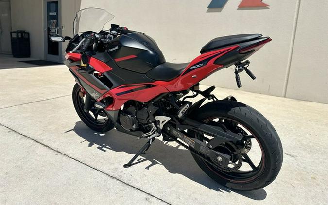 2024 Kawasaki Ninja 500